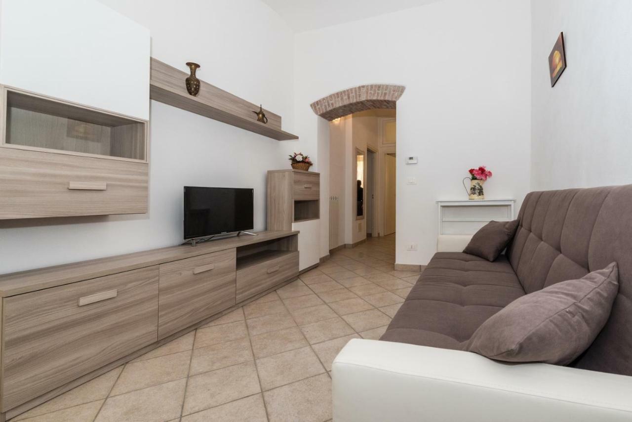 Appartamento Finalborgo - Casa Nanetti 6 posti in centro Finale Ligure Esterno foto