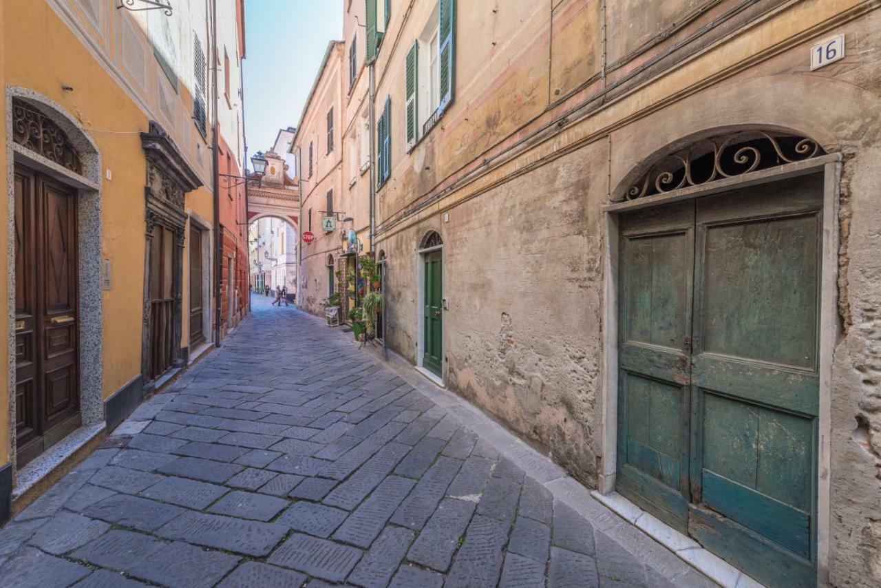 Appartamento Finalborgo - Casa Nanetti 6 posti in centro Finale Ligure Esterno foto